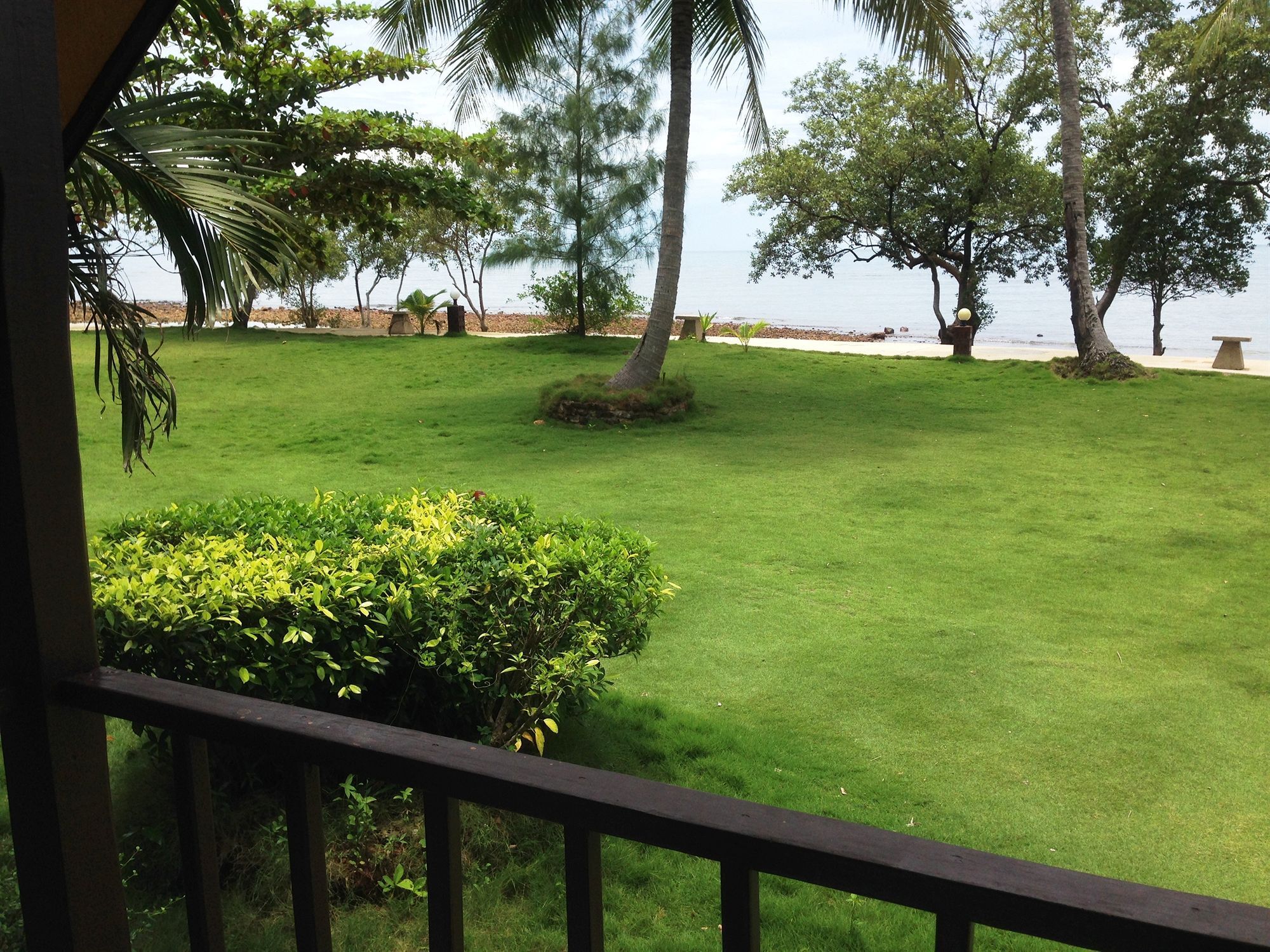 Koh Chang Bailan Beach Resort Kültér fotó